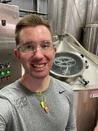 Michelle Trimper's Instagram, Twitter & Facebook