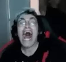 Masturbanda que mierda le paso al German 😿😿😿😿 : r/MAAU