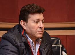 وأعلن هاني شاكر أن الأغنية تحمل اسم لو سمحتوا من. ÙÙŠØ¯ÙŠÙˆ ÙˆØµÙ„Ù†Ø§ Ù„Ù„Ø­Ø¶ÙŠØ¶ Ø±Ø¯ Ø­Ø§Ø¯ Ù…Ù† Ù‡Ø§Ù†ÙŠ Ø´Ø§ÙƒØ± Ø¹Ù„Ù‰ Ù‡Ø¬ÙˆÙ… Ø£Ø­Ù…Ø¯ ÙÙ„ÙˆÙƒØ³ Ù…ØµØ± Ø§Ù„Ø¹Ø±Ø¨ÙŠØ©