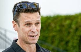 Gregory Bull's Instagram, Twitter & Facebook