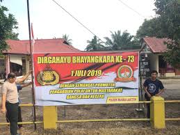 Kapolda beri ucapan kepada personil yang naik pangkat. Hut Bhayangkara Akan Diisi Banyak Perlombaan Dan Baksos Kabar Sriwijaya