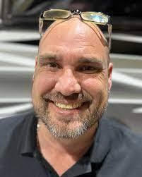 Jeff Walmsley's Instagram, Twitter & Facebook