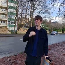 Listen to Lee Strain (20/12/20) by Clyde Built Radio in CBR Day 116  (20/12/20) playlist online for free