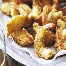 Ogni ombrellone ha due sedie da regista, due lettini, sgabello e tavolo. Gamberoni In Tempura Di Semola Rimacinata Fresco Pesce