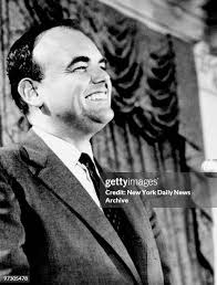 448 photos et images haute résolution de Dan Nixon