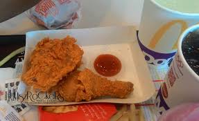 Selain masakan yang lezat dan harga yang bersahabat, restoran ayam goreng fatmawati juga memberikan pelayanan yang baik kepada. Ayam Goreng Mcd Pedas Sedap Buat Orang Tak Keruan Ceritera Si Gadis Biru