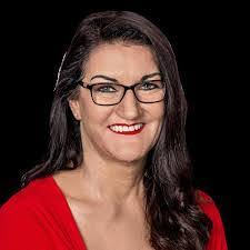 Kimberly Fyffe's Instagram, Twitter & Facebook