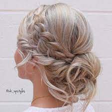 Braids Hairstyles Ahhh The Interlaced Hairdos Don T You Simply Love Them We Do As Well There Is Something In Cute Prom Hairstyles Prom Hair Prom Hair Down