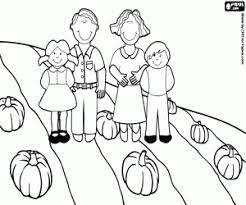 Se acerca un maravilloso día para celebrar junto a nuestros seres queridos el día de la familia, seruramente los niños estaran buscando algunos dibujos para pintar, por eso a continuación les dejamos una selección de imágenes para colorear en el día de la familia, que se celebra todos los 15 de mayo, marcando la importancia de la familia como pilar fundamental de la sociedad, siendo. Familia En El Campo De Calabazas Para Colorear Pintar E Imprimir