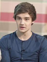 Liam released his debut single, strip that down, on 19 may, 2017. Nos Fuimos Unos Anos Atras 2012 Para Liam Payne Chile Facebook