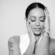 Art Of London Unveils Ray Burmiston's Celebrity Photography In Breathtaking  Piccadilly Lights Display To Raise Mental Health Awareness