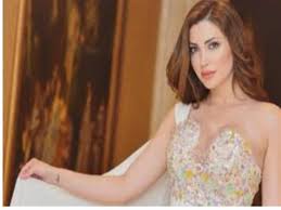 يمكنك تحميل اغاني نسرين طافش الجديده و تحميل البوم نسرين طافش الجديد. Ø¨ÙØ³ØªØ§Ù† Ù‚ØµÙŠØ± ÙˆØ£Ø­Ù…Ø± Ø´ÙØ§Ù‡ ØµØ§Ø±Ø® Ù†Ø³Ø±ÙŠÙ† Ø·Ø§ÙØ´ Ø¹Ù„Ù‰ Ø±ÙŠØ¯ ÙƒØ§Ø±Ø¨Øª Ø§Ù„Ù‚Ø§ Ù…ØµØ±Ø§ÙˆÙ‰