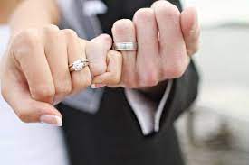 Trivia Do You Know The Difference Between The Engagement Ring Wedding Ring An Engagement R Wedding Picture Poses Groom Wedding Pictures Wedding Photos Poses