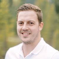 60+ perfiles de «Devan»