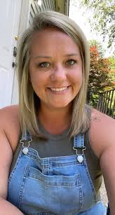 We would like to wish a happy birthday to our very own dental assistant,  Olivia. We hope you have the best day ever! 🥳 🎂 Please help us wish  Olivia a very