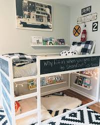 35 Einfach Atemberaubende Sommertischdekorationen Die Dieses Jahr Heiss Werden Ikeakinderzimmer 139 Synes Godt Om 5 In 2020 Ikea Kura Bed Kura Bed Toddler Boys Room