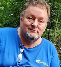 Edward Bolling's Instagram, Twitter & Facebook