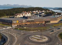 The administrative centre is the village of hareid. Hareid Kommune Renovering Radhus Enok Senteret