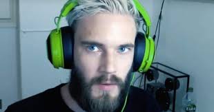 s Werelds bekendste YouTuber PewDiePie is uitgeteld: 'Op YouTube hol je  jezelf uit'