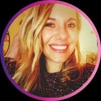 Laura Bitter's Instagram, Twitter & Facebook