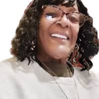 Leila Dickens's Instagram, Twitter & Facebook