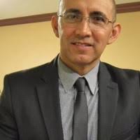 50+ perfiles de «Benjamin Resendiz»