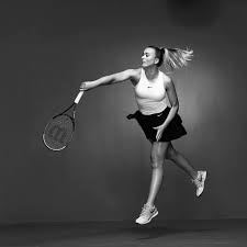She then started playing tennis, at a club named playa de aro. Paula Badosa Facebook