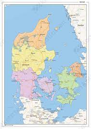 Denemarken is het zuidelijkste scandinavische land. Staatkundige Landkaart Denemarken 1430 Kaarten En Atlassen Nl