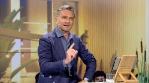 I due si sono conosciuti . Gianluca Di Marzio E I Segreti Del Calciomercato Tv Sorrisi E Canzoni