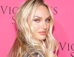 Kendall jenner 'got all the hair off her body' to prep for the victoria's secret fashion show. Victoria S Secret Model Candice Swanepoel Celebrates What A Postpartum Body Actually Looks Like Newbeauty