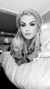 Demi Lee Moore Oudtydse Liefde