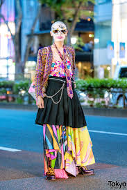 Japanese Fashion Designer Sporting An Avant Garde Streetwear Style While Out And About Ont He Harajuku Str Harajuku Fashion Street Fashion Japan Fashion Street