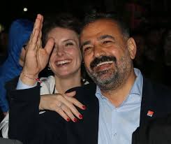 ABD Büyükelçiliği Siyasi İşlerden Sorumlu Elçi-Müsteşarı Sayın Desiree Baron  ile İl Başkanlığımızda bir araya geldik. Uluslararası ilişkiler ve  diplomatik diyaloga verdiğimiz kıymet çerçevesinde gerçekleşen nazik  ziyaretleri için Sayın Baron'a teşekkür ...