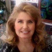 Debra Mckenzie's Instagram, Twitter & Facebook