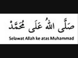 Kita perbanyakkan selawat dan mengikut sunnah, moga kita semua beroleh syafaat rasulullah saw. Selawat Aqiqah Maulidur Rasul Serta Terjemahan Youtube