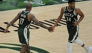 How to watch game 2 of eastern conference finals 07:00 06/25/2021. Nba Playoffs Ecf Series Predictions Hawks Vs Bucks Pickswise