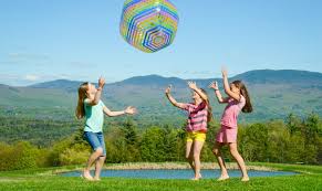 Not only will you find great amusement parks and museums, but there are also many activities and tours unique to the green mountain state. Family Activities In Vermont Trapp Family Lodge