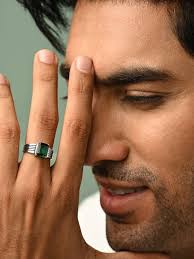 Emerald Sapphire Ring Platinum Plated shoponline Blue