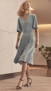 From Glamorous Evening Dresses To Sharp Luxe Tuxes Find Your Ultimate Eveningwear At Hm Com H M Mo Fashion Glamorous Evening Dresses Fashion Clothes Women