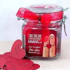 Sevgililer Gunu 14 Subat A Sayili Gunler Kalmisken Sevdiginiz Kisiye Ne Alacaginizi Bir Turlu Karar Veremediniz Mi Sik V 2020 Sevgililer Hediyeler Sevgililer Gunu