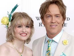 Larry Birkhead & Daughter Dannielynn Pose With Selma Blair at Kentucky  Derby