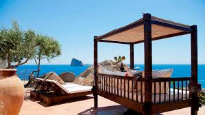 Choose from a wide range of properties which booking.com offers. Villas Panarea Villas For Rent Panarea Oasi Villas Panarea