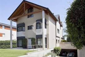 Minimalista, espaciosa, con materiales de lujo y cuidada hasta el último detalle, así es esta vivienda diseñada por casas inhaus dentro de su gama de casas. Casa De Lujo En La Mejor Zona De Pedralbes Barcelona Blog Oi Realtor