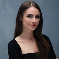 Taylor Knepper's Instagram, Twitter & Facebook