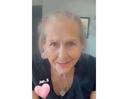 Samantha Stanfill's Instagram, Twitter & Facebook