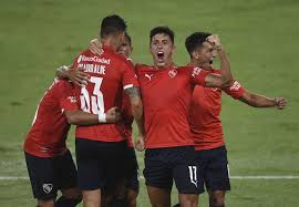Independiente jugará contra newell's y se hace difícil no recordar cuando el rey de copas estuvo a. Independiente Buscara Ante Newell S La Punta De La Zona B Futbol Cadena 3 Argentina