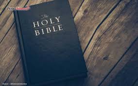 Sedangkan agama kristen punya kitab suci alkitab perjanjian lama ditambah dengan alkitab perjanjian baru. Sejarah Lengkap Agama Kristen Yang Wajib Kamu Ketahui