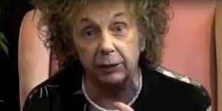 May 29, 2021 · 2003: Am 3 2 2003 Liegt Eine Leiche In Der Villa Von Phil Spector