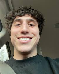 Photo by 𝗝ulian , Danny , Logan , Frank (@sweeteabitch) · February 23, 2022