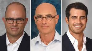 איך קבוצת ישראלים רוכשת חברת דפוס ב־7% ממחירה לפני שמונה שנים